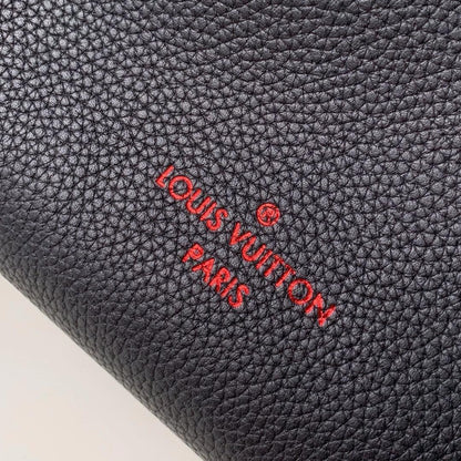 Louis Vuitton ON MY SIDE