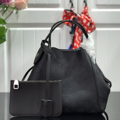 LV HINA PM